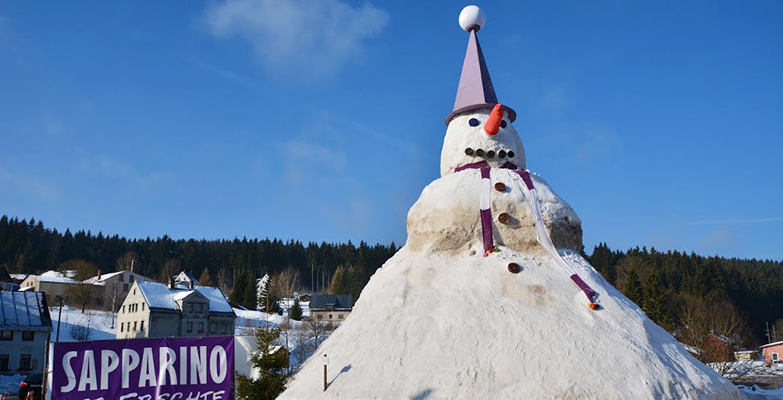 GRÖSSTER SCHNEEMANN DEUTSCHLANDS REKORDINSTITUT für